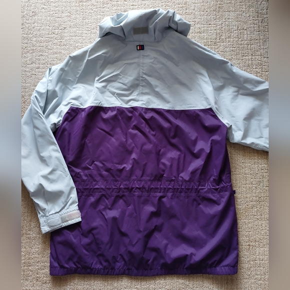 Vintage Helly Hensen Coat - Picture 4 of 12